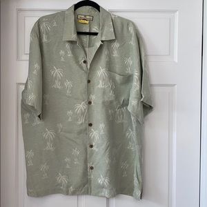 Men’s Tommy Bahama 100% Silk Shirt - Large